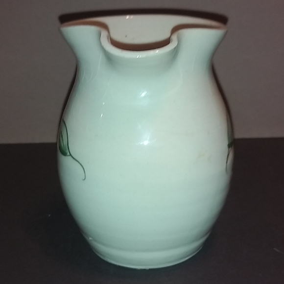 Kylemore Abbey Ireland Pottery Flower Pitcher - Picture 4 of 5